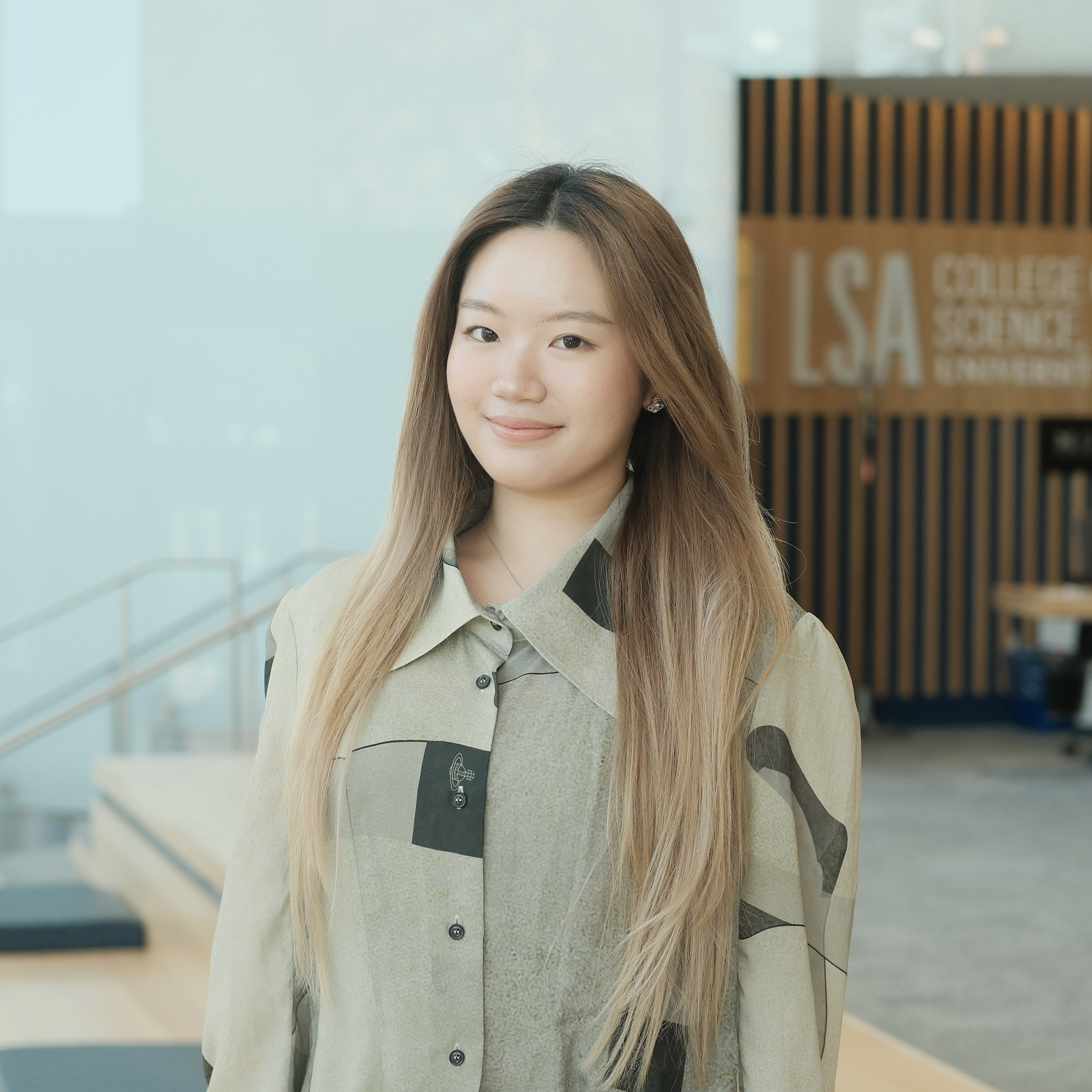 Angela Y. Zhu's profile picture